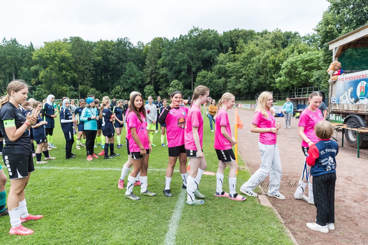 Bild 109 - Loewinnen Cup